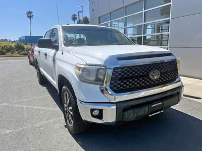 2019 Toyota Tundra CrewMax - SR5
