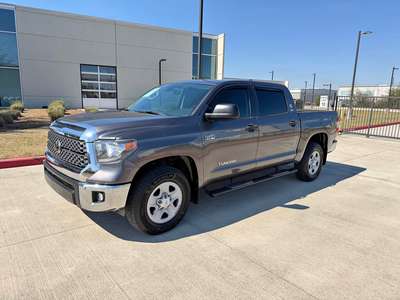 2020 Toyota Tundra - SR5