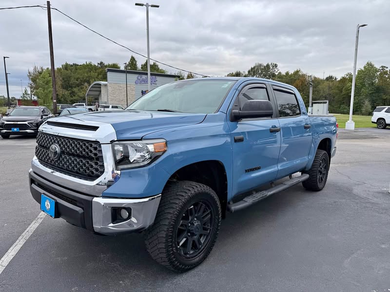 2021 Toyota Tundra CrewMax - SR5 TSS