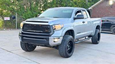 2019 Toyota Tundra Double Cab - SR5 Pickup 4D 6 1\/2 ft
