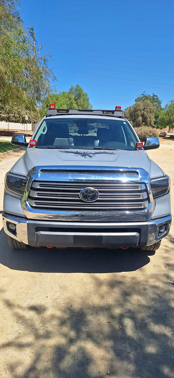 2021 Toyota Tundra CrewMax - Limited Pickup 4D 5 1\/2 ft