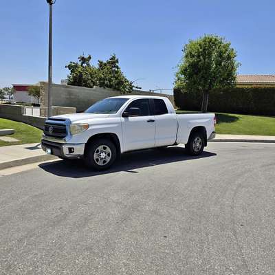 2015 Toyota Tundra - SR5