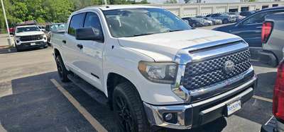 2019 Toyota Tundra - Pickup 4D 6 1\/2 ft