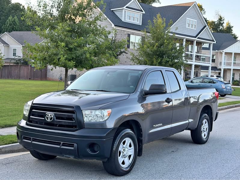 2011 Toyota Tundra - 2WD with leather