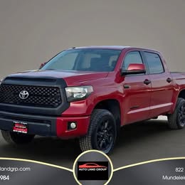 2017 Toyota  TUNDRA CREWMAX TRD PRO PICKUP 4D 5 1\/2 FT V8 5.7L