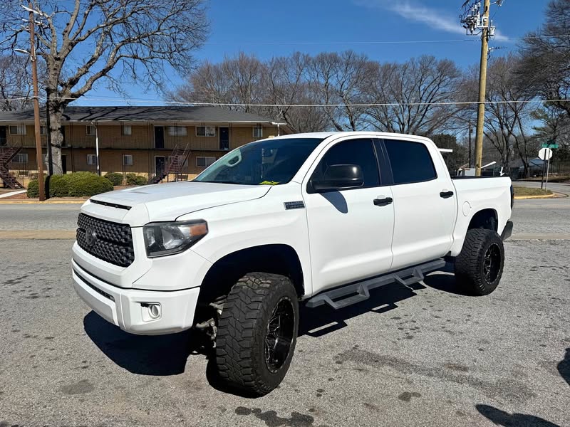 2019 Toyota Tundra CrewMax - Pickup 4D 5 1\/2 ft