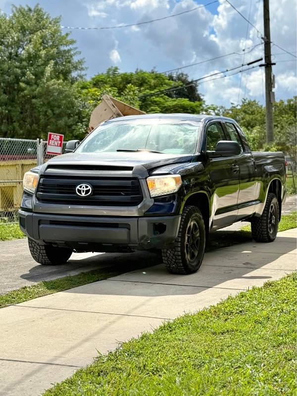 2014 Toyota Tundra Access Cab - SR5 Pickup 4D 6 1\/2 ft