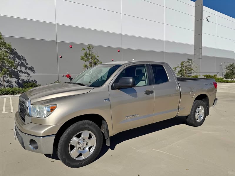2008 Toyota Tundra - Sr5 Double cap
