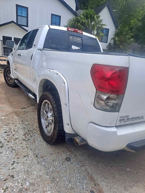2007 Toyota Tundra - Pickup 2D 6 1\/2 ft