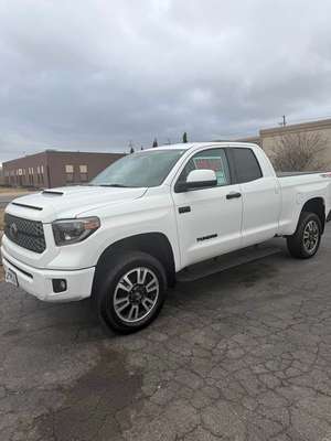 2020 Toyota Tundra - 4WD SR5 Long Bed