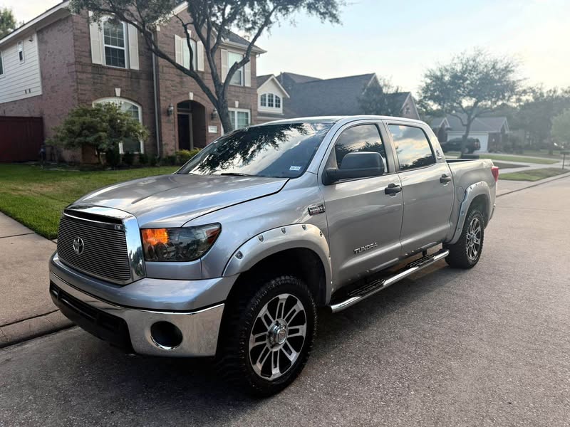 2014 Toyota Tundra CrewMax