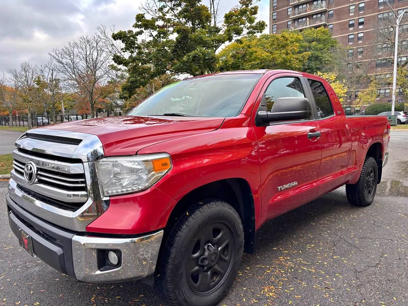 2016 Toyota Tundra Double Cab - SR5 Pickup 4D 6 1\/2 ft