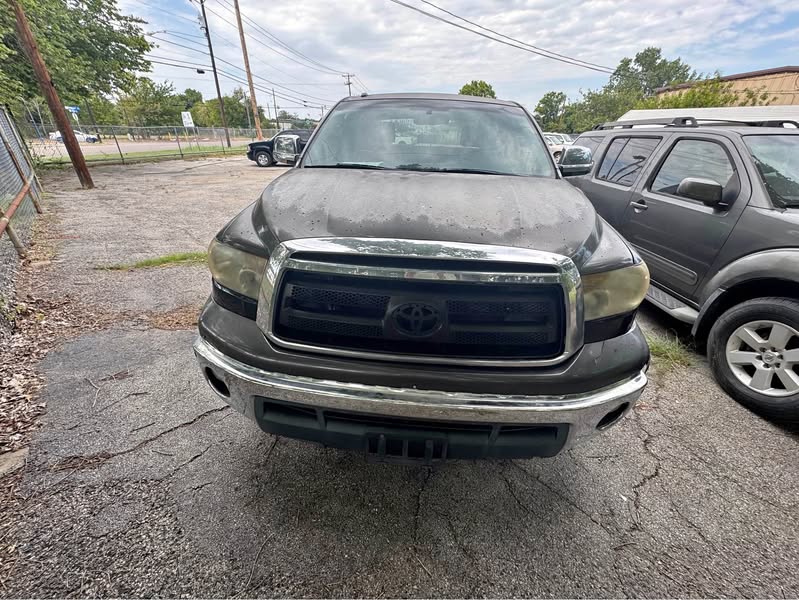 2011 Toyota Tundra CrewMax - SR5 Pickup 4D 6 1\/2 ft
