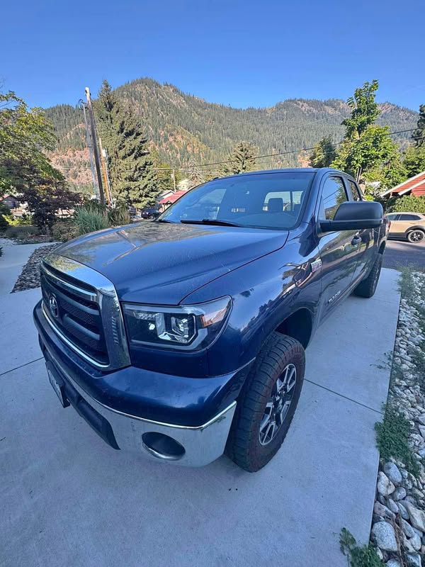 2010 Toyota Tundra Double Cab - Pickup 4D 6 1\/2 ft