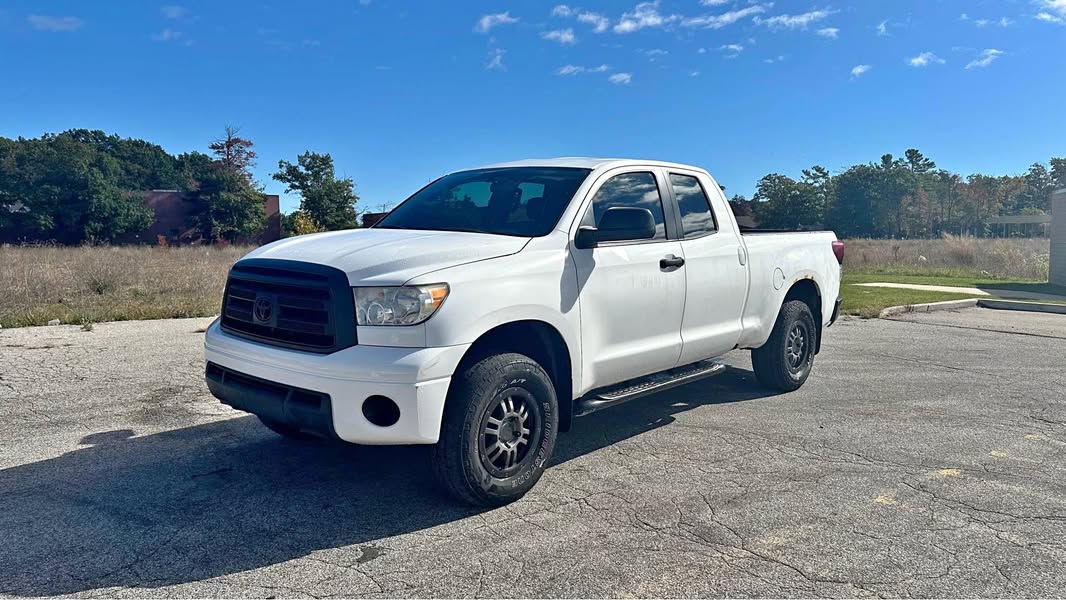 2011 Toyota Tundra Double Cab - SR5