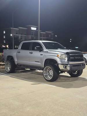 2016 Toyota Tundra CrewMax