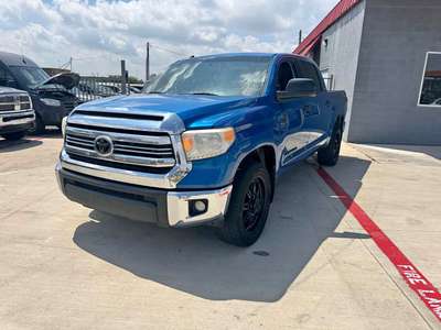 2017 Toyota Tundra CrewMax - SR5 Pickup 4D 5 1\/2 ft