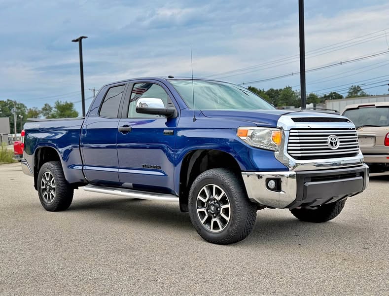 2015 Toyota Tundra Double Cab - Limited Pickup 4D 6 1\/2 ft