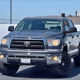 2012 Toyota tundra