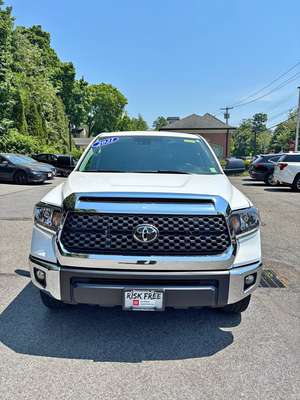 2021 Toyota Tundra CrewMax - SR5