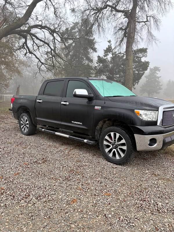 2013 Toyota Tundra CrewMax - SR5 Pickup 4D 5 1\/2 ft