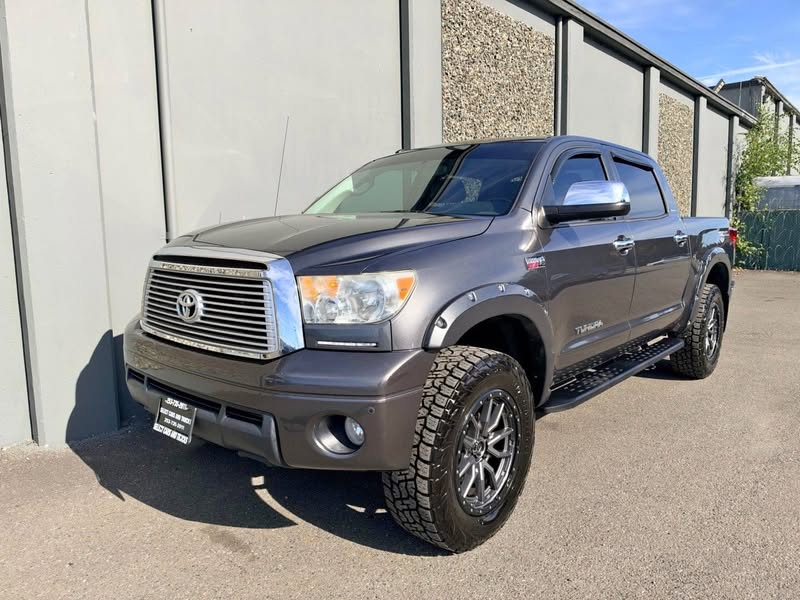 2013 Toyota Tundra Limited