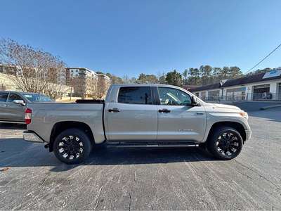 2015 Toyota Tundra CrewMax - SR5 Pickup 4D 5 1\/2 ft