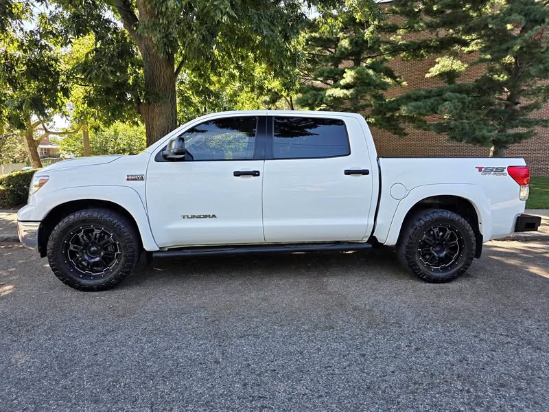 2013 Toyota Tundra - Pickup 4D 6 1\/2 ft