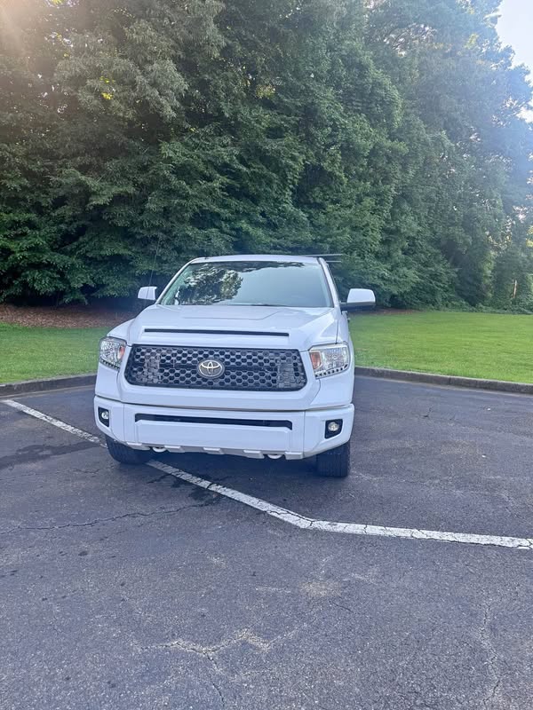 2018 Toyota Tundra CrewMax - Platinum Pickup 4D 5 1\/2 ft