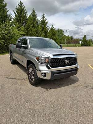 2017 Toyota Tundra Double Cab SR5 Pickup 4D 6 1\/2 ft