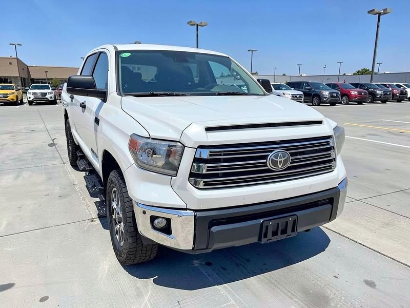 2021 Toyota Tundra SR5  80987 Miles