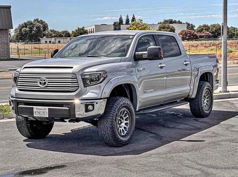 2014 Toyota Tundra CrewMax - Limited Pickup 4D 5 1\/2 ft