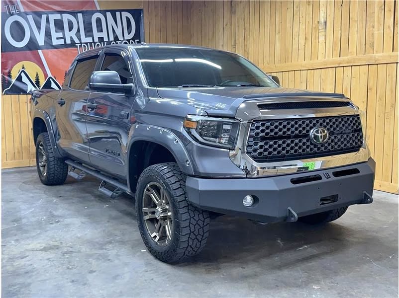 2019 Toyota tundra crewmax trd - Sr5