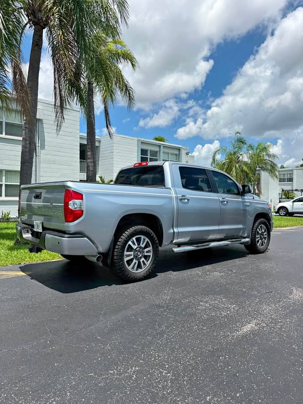 2019 Toyota Tundra CrewMax