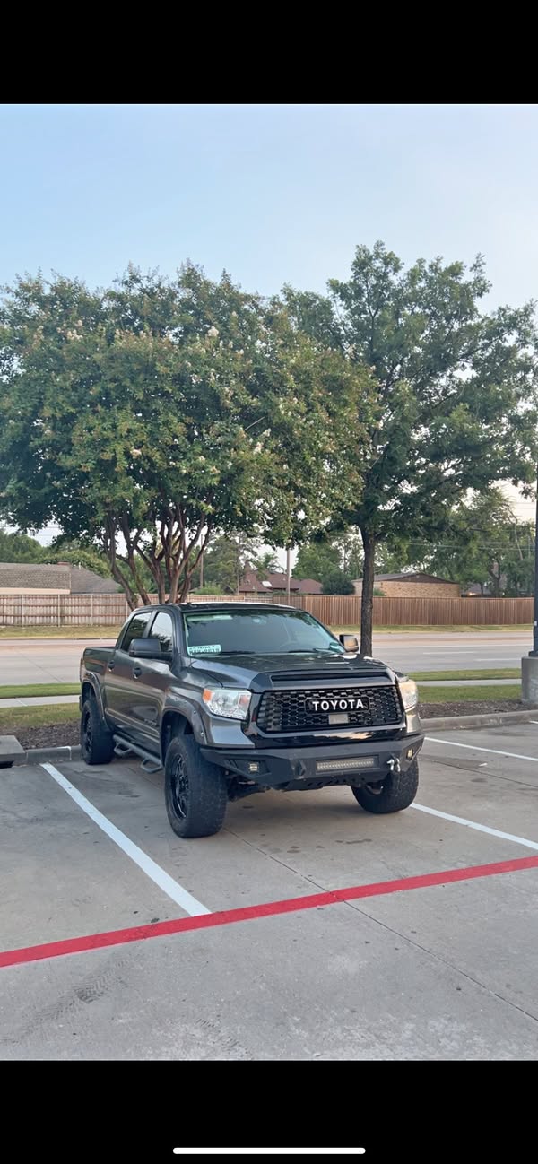 2017 Toyota Tundra SR5