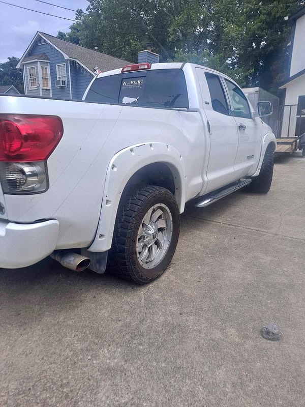 2007 Toyota Tundra - Pickup 2D 6 1\/2 ft