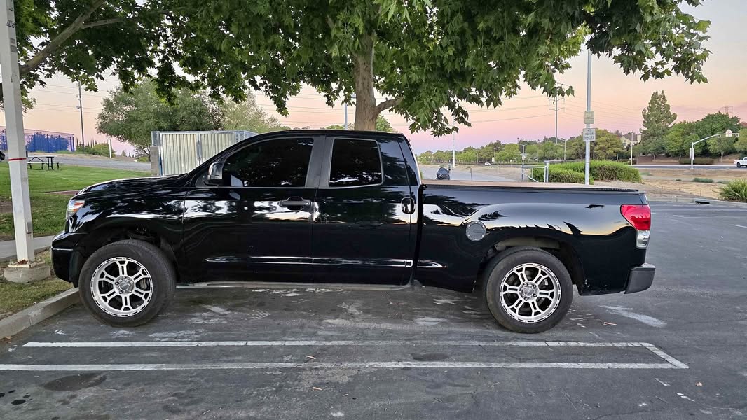 2008 Toyota Tundra Double Cab - SR5 Pickup 4D 6 1\/2 ft