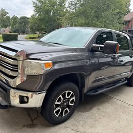 2016 Toyota tundra sr5 off raod SR5