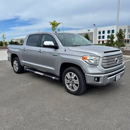 2016 Toyota tundra 4x4 platinum crewmax