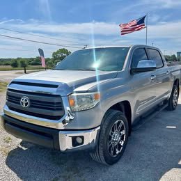 2014 Toyota Tundra CrewMax SR5