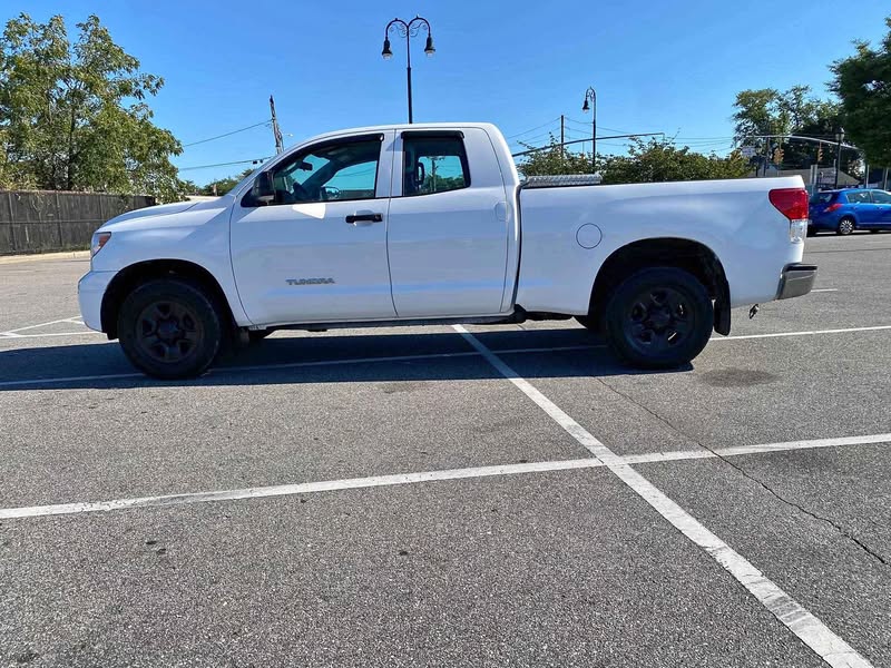 2013 Toyota Tundra - Pickup 4D 6 1\/2 ft