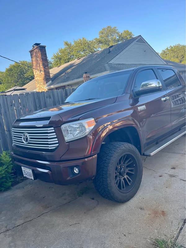 2016 Toyota Tundra - Platinum Pickup 4D 5 1\/2 ft