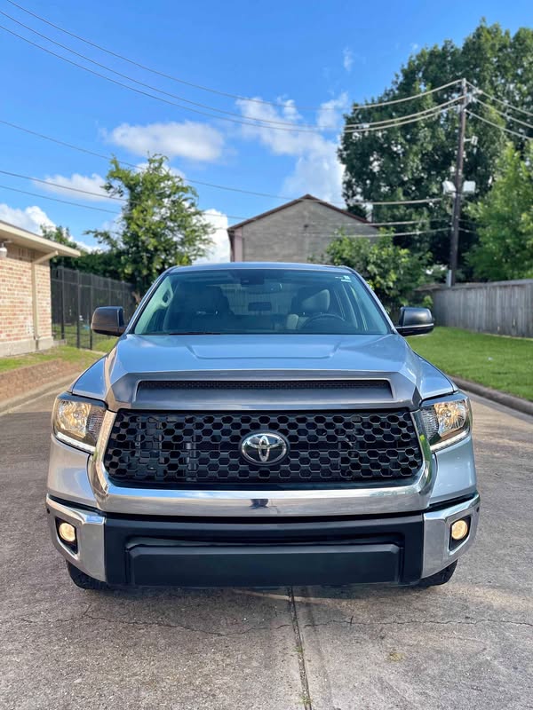 2021 Toyota Tundra CrewMax - SR5