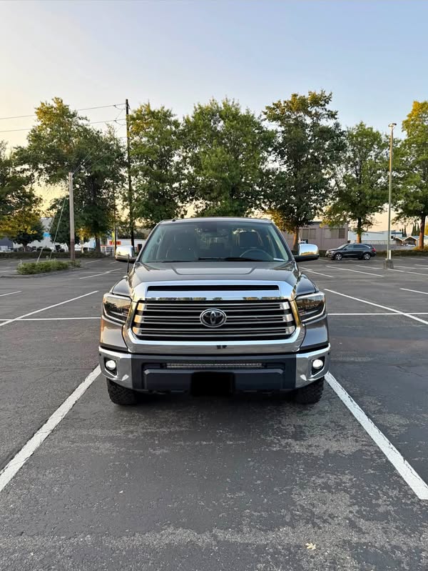 2019 Toyota Tundra - Limited