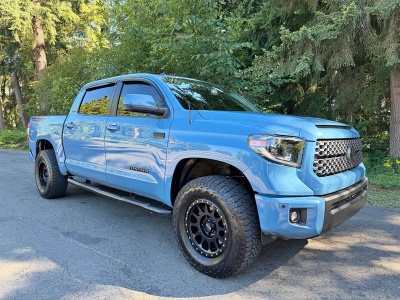 2019 Toyota Tundra CrewMax - Limited Pickup 4D 5 1\/2 ft