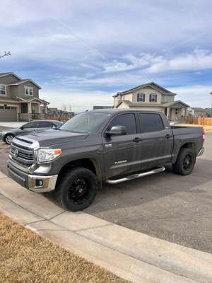 2015 Toyota Tundra CrewMax - SR5