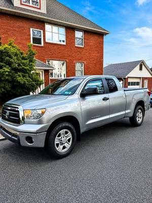 2013 Toyota Tundra Double Cab - SR5 Pickup 4D 6 1\/2 ft