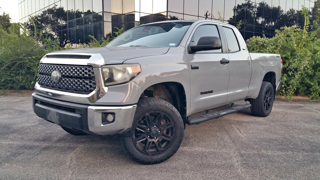 2018 Toyota Tundra SR5