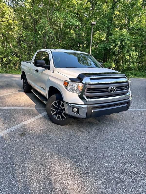 2014 Toyota Tundra - 4WD SR5 Long Bed