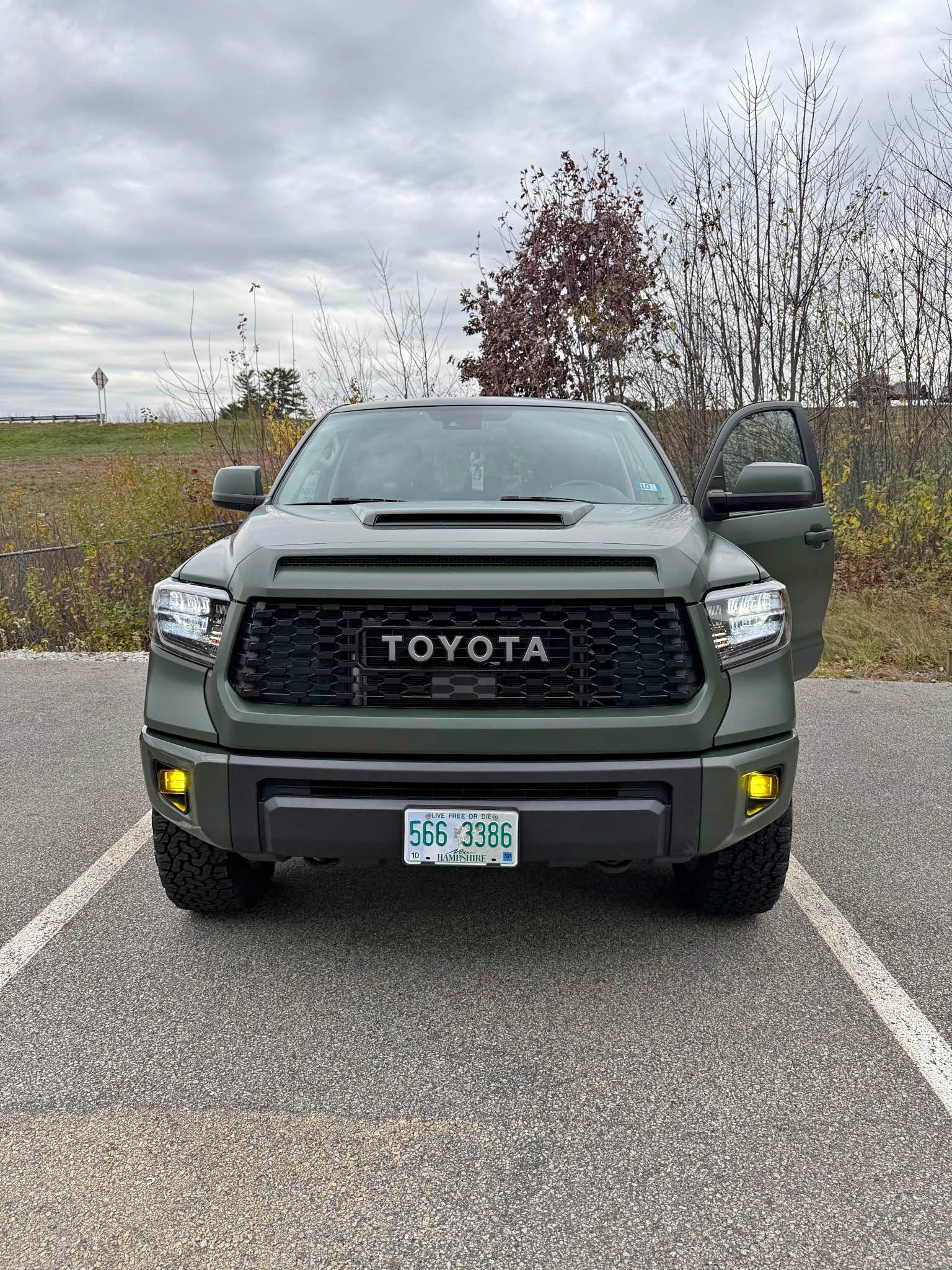 2020 Toyota Tundra CrewMax - TRD Pro Pickup 4D 5 1\/2 ft
